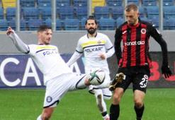 Menemenspor, deplasmanda kayıp!