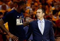 Blatt, LeBron'u anlattı: Aramızda bir nehir vardı!