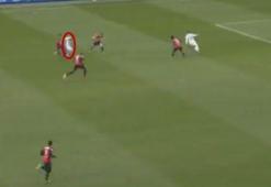 Menez'den akıllara zarar gol