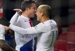 Van Persie & Robben A.Ş