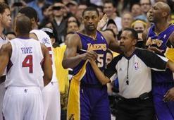 Los Angeles'da kavga çıktı: 99-92