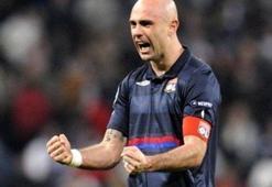 Cim Bom'dan Cris sürprizi