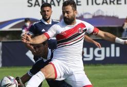 Turgutluspor'da Hakan Turan, performansıyla alkış alıyor