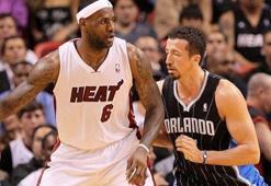 Lebron: Hidayet inanılmaz bir oyuncu!