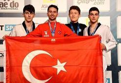 Ordulu tekvandocu Berk Akyol, altın madalyanın mutluluğunu yaşıyor