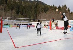 Artvin'de Kar Voleybolu Türkiye Şampiyonası yapıldı