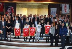 Şampiyonların kupaları Mehmetçik'e
