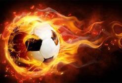 Oyundan alınan amatör futbolcu, kulübede kalp krizi geçirdi