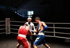 Balıkesir'de boks şampiyonası final maçları ile sona erdi