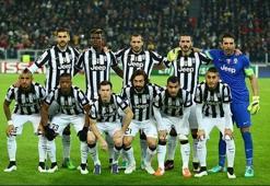 İtalya'da futbolun "oscarları"na Juventus damgası