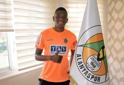 Aytemiz Alanyaspor'da Fofana'nın sözleşmesi uzatıldı
