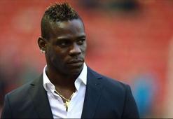 Mario Balotelli'nin başı dertte