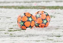 Atalanta-Villarreal maçına kar engeli