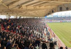 Batman Petrolspor - Erbaaspor maçında dostluk örneği