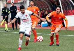 Ümraniyespor - Adanaspor maç sonucu: 1-0