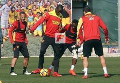 Demba Ba Göztepe'de ilk idmanına çıktı