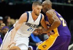 Mavericks'ten Lakers'a 34 sayı fark