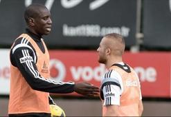 Demba Ba'dan taraftarlara