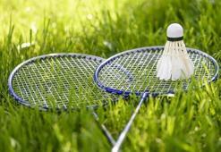 Veteran badmintoncular, Türkiye Şampiyonası'nda korta çıktı