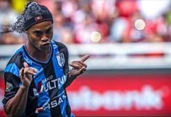 Ronaldinho Amerika'ya gidiyor