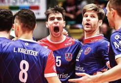 United Volleys: 3 - Halkbank: 0
