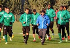 Akhisar erken toplanıyor