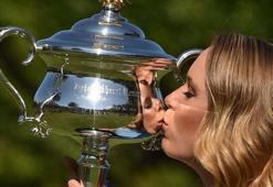 Caroline Wozniacki şampiyonluğu kutluyor!