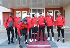Sivasspor kafilesi Alanya'ya ulaştı
