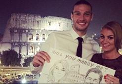 İngiliz milli futbolcudan romantik evlenme teklifi