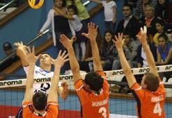 Arkas son 16'da: 3-0