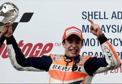 Marquez'den 12. zafer