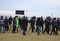 Aksaray'da amatör maç sonrası futbolcular kavga etti