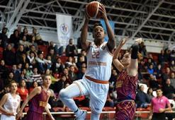 Çukurova Basketbol: 69 - Yakın Doğu Üniversitesi: 91