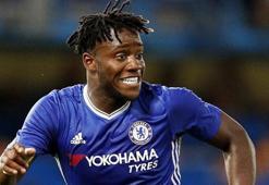 Fenerbahçe'ye Batshuayi teklifi