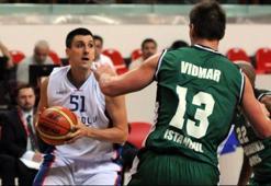 Anadolu Efes rahat kazandı: 89-70