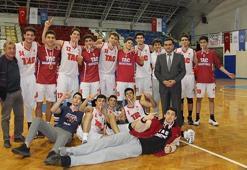 Okullar arası basketbol turnuvası sona erdi