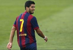 Suarez, Uruguay'ın aday kadrosunda
