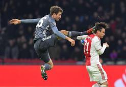 Thomas Müller'den Nicolas Tagliafico'ya insalık dışı faul!