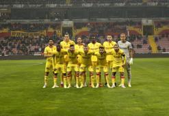 Göztepe ateş hattından çıkamıyor