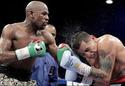 Mayweather 47. maçını da kazandı