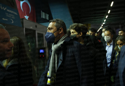 Galatasaray Yönetimi'nden Ali Koç'a kapıda karşılama