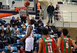 Sakarya Büyükşehir Belediyespor: 90 - Pınar Karşıyaka: 78