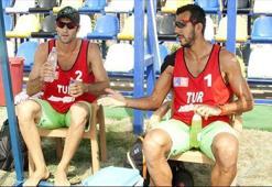 Murat ve Volkan çeyrek finale yükseldi