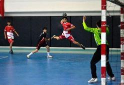 ANALİG Hentbol Grup Müsabakaları Adana'da tamamlandı