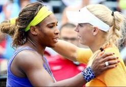 Finalin adı: Serena Williams-Caroline Wozniacki