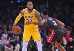 LeBron ve Kuzma galibiyeti getirdi
