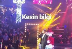 Cenk Tosun sahneye çıkarak şarkı söyledi