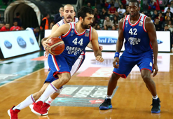 Bahçeşehir Koleji - Anadolu Efes maç sonucu: 81-87