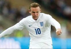 İngiltere'nin yeni kaptanı Rooney