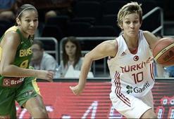 Periler, zaferle başladı: 66-48